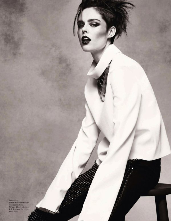 Снимка: сп.L'Officiel