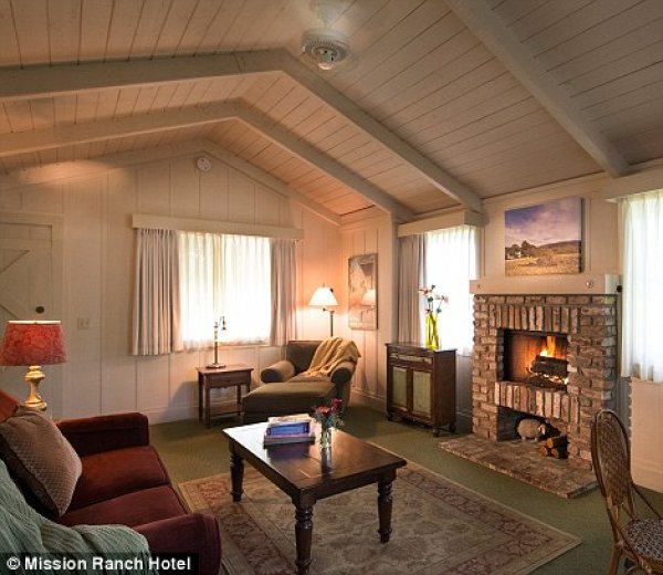 Снимка: Mission Ranch Hotel