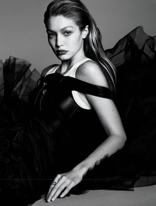 Снимка: Vogue Japan