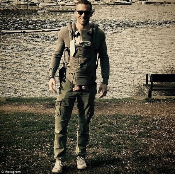 Райън с дъщеря си; Снимка: Instagram