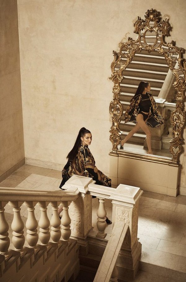 Снимка: Versace