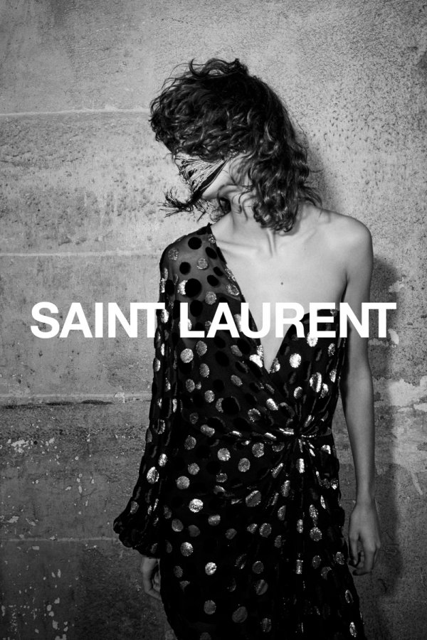 Снимка: Saint Laurent