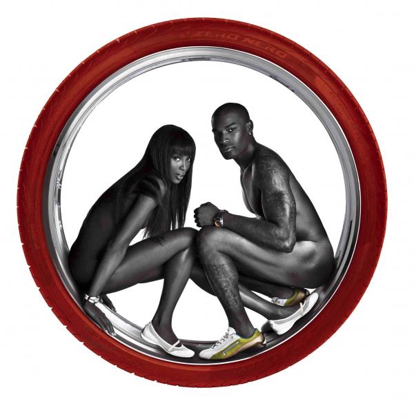 Тайсън и Наоми Кембъл за Pirelli 2006, Снимка: Reuters