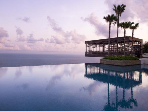 Alila Villas - БалиСнимка: elitetraveler.com