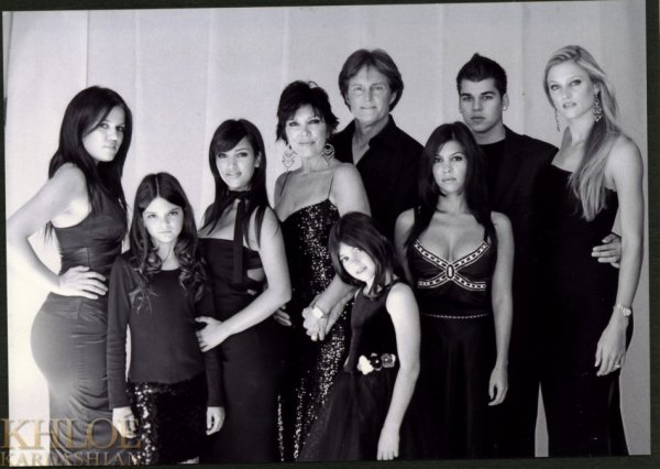 Снимка: http://khloekardashian.celebuzz.com