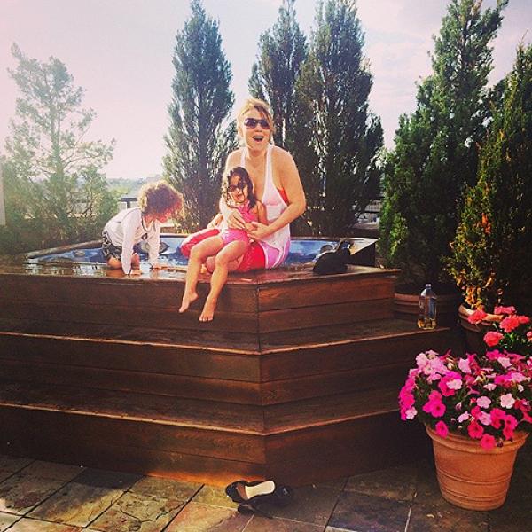 Марая Кери с близнаците си; Снимка: Instagram