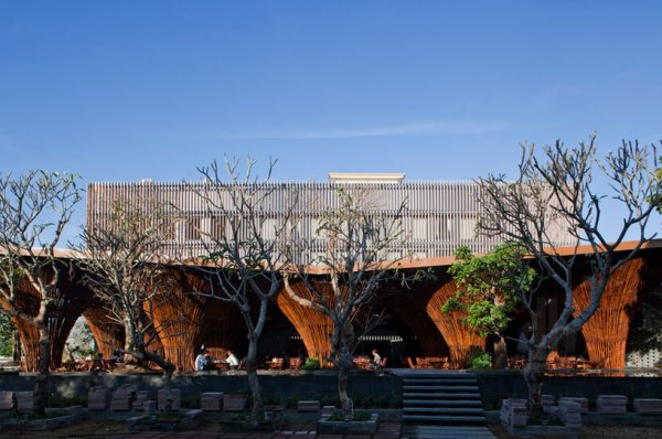 Снимка: Нiroyuki Оki/ Vo Trong Nghia Architects