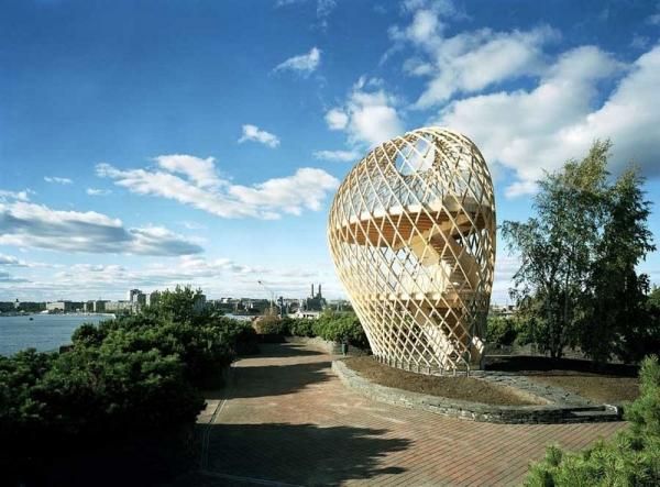 Снимка; amusingplanet.com Стражева кула "Korkeasaari Zoo" в Хелзинки.