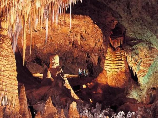 Пещерите Карлсбад  (Carlsbad Carvens) - САЩ, Снимка: mediadump.com