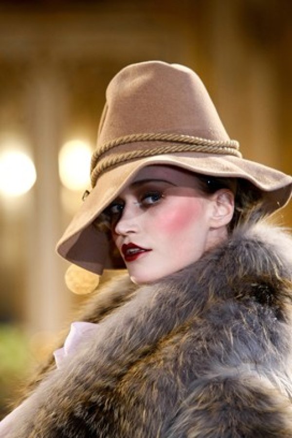 John Galliano...Снимка: Vogue UK