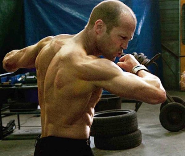 Джейсън Стейтъм; Снимка: Men's Fitness