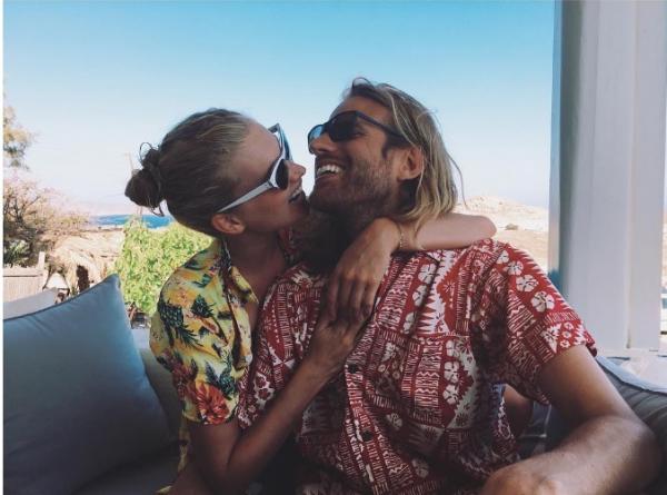 Елза Хоск ходи с бизнесмена Том Дейли; Снимка: Instagram