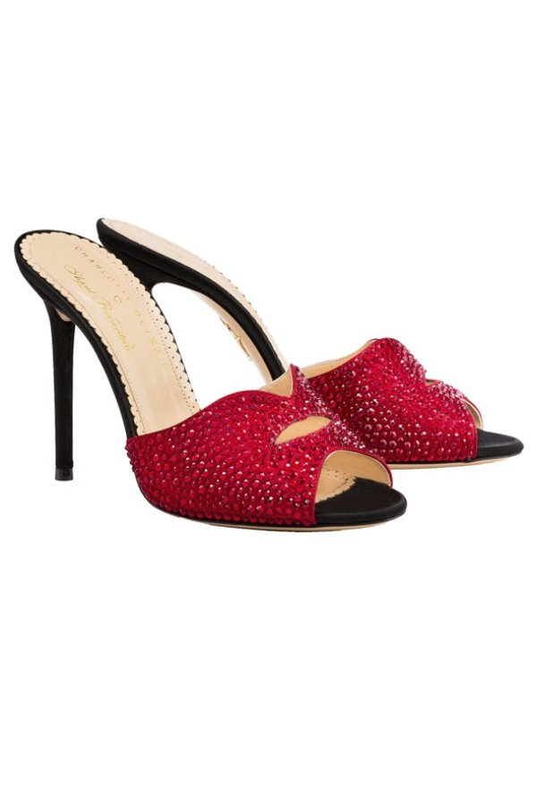 Снимка: Charlotte Olympia