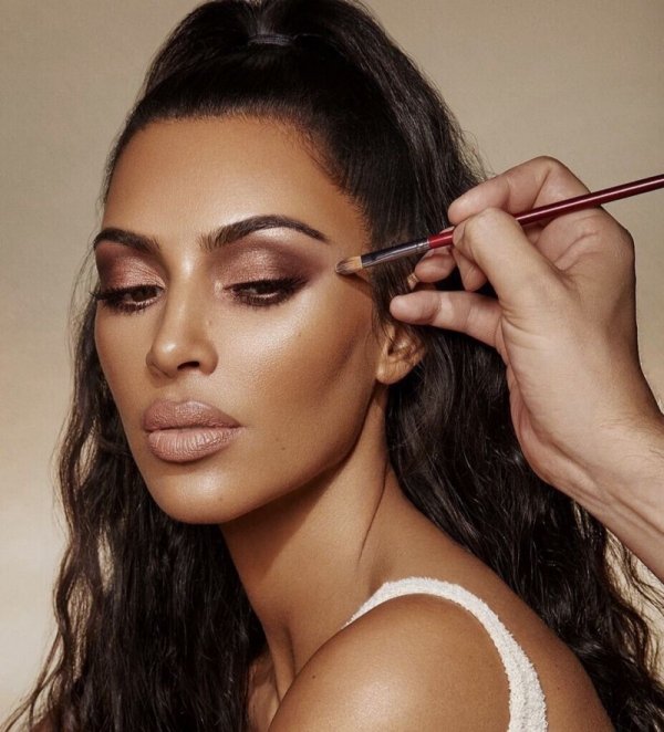 Снимка: KKW Beauty