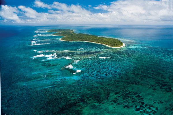 Снимка: desroches-island.com