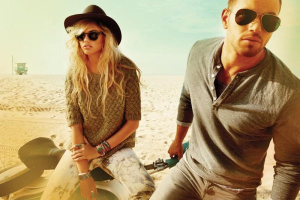 Снимка:  Dylan George and Abbot and Main’s fall 2012 advertisement