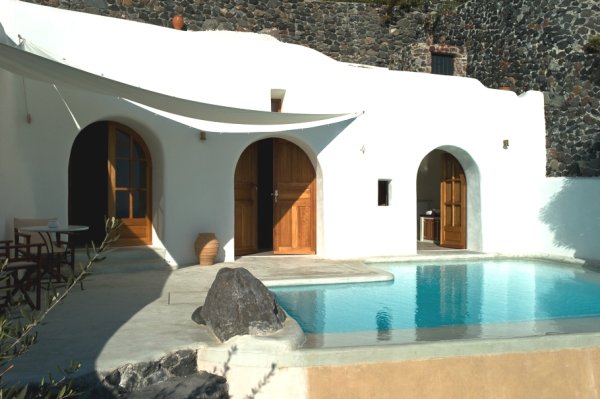 Снимка: Perivolas Hotel