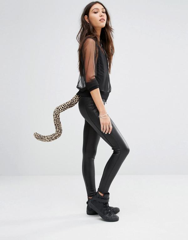Снимка: asos