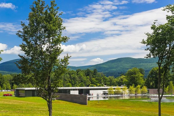 Снимка: architecturaldigest.com Този музей "Sterling and Francine Clark Art Institute" е отворен в края на миналата година и се намира в Уилямстаун, Масачузетс,