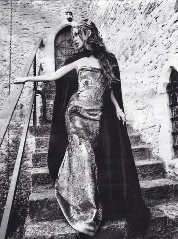 Снимка: сп.Harper's Bazaar