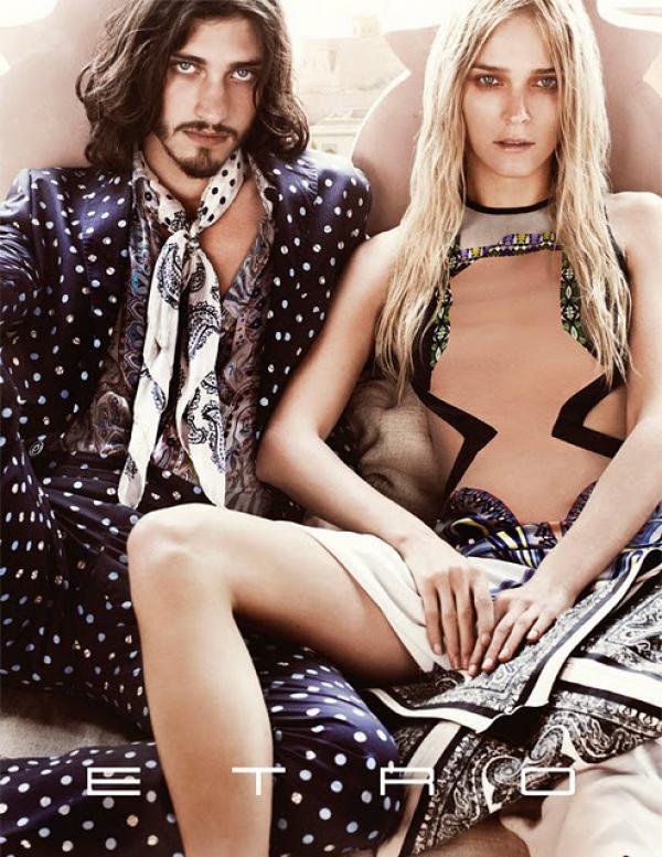 Снимка: Mario Testino, за Etro