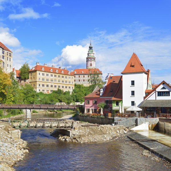 Снимка: thinkstockphotos.comЧехияТази сравнително нова страна успя да изгради силна капиталистическа икономика и стабилна среда за инвестиции и живот. През 2009 г. индексът на човешкото развитие (ИЧР) класира Чехия на много високо място. 