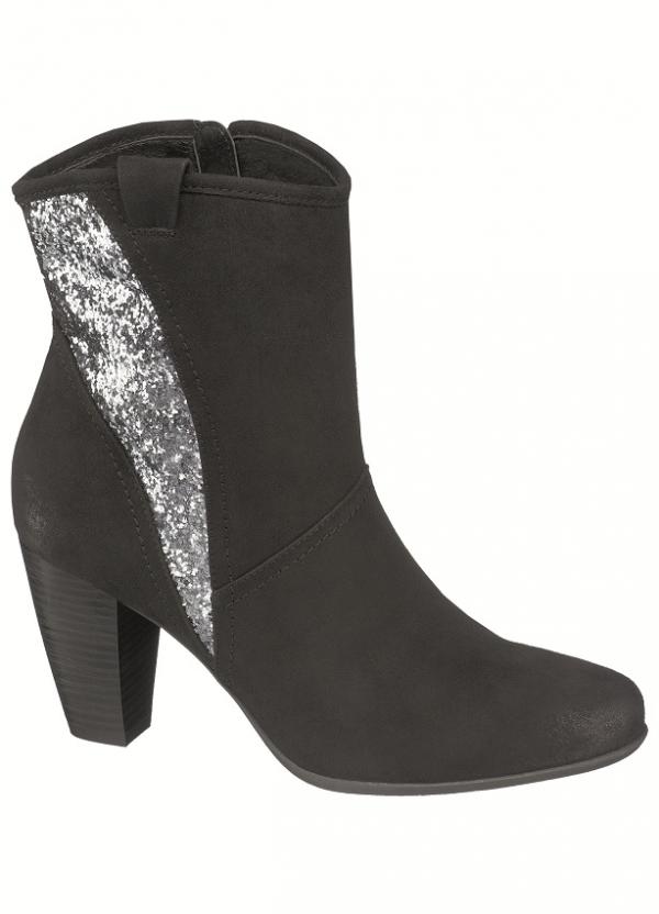 Снимка: Deichmann
