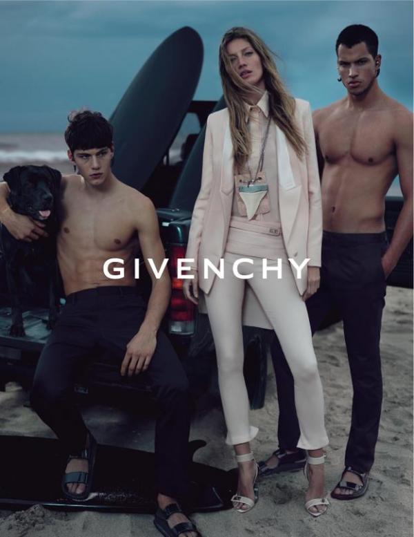 Снимка: Givenchy