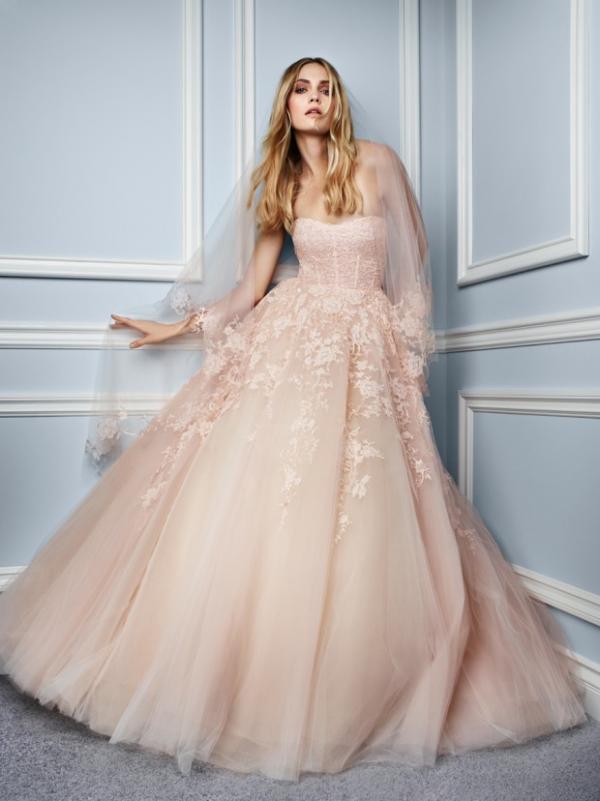Снимка: Monique Lhuillier