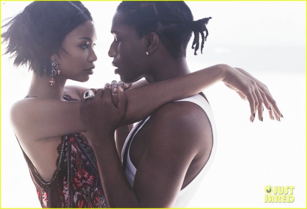 Снимка: VogueШанел Иман с гаджето си - рапърът A$AP Rocky. 