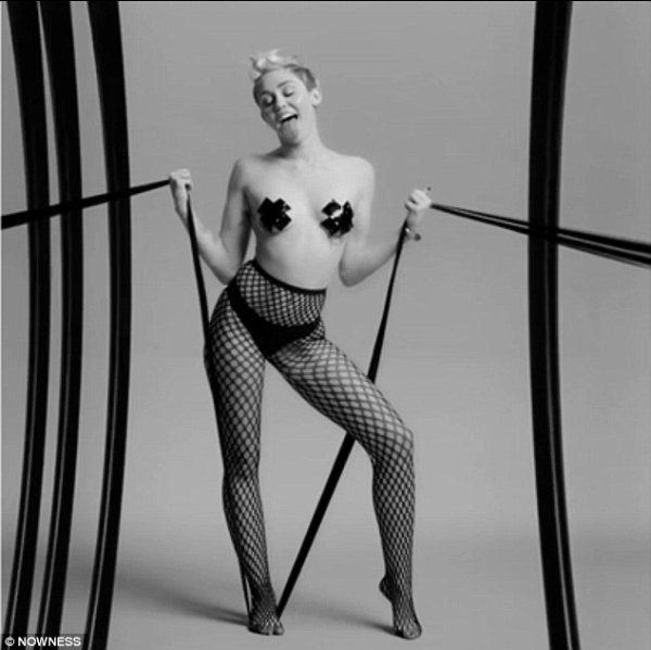 Снимка: NOWNESS