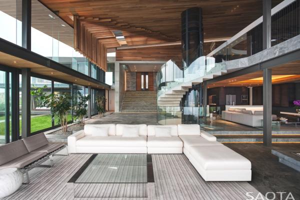 Снимка: SAOTA