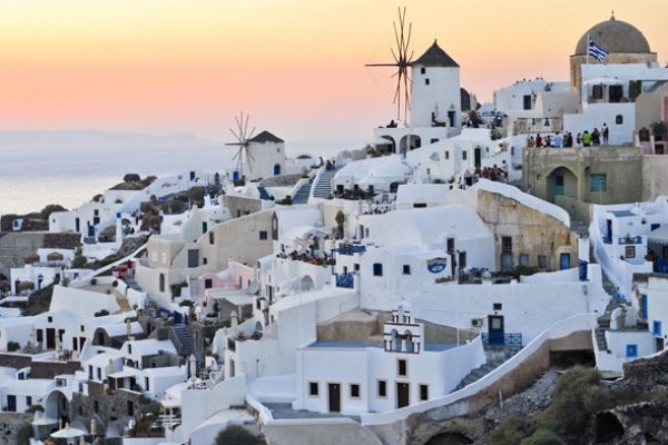 Снимка: iconicsantorini.com