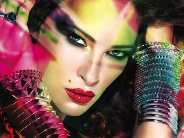 Ерин Уосън, Снимка: Maybelline 2013 Calendar