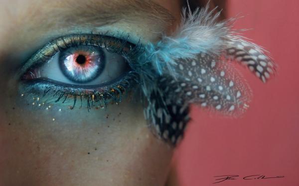 Отвъд мрака, Снимка: pixiecold.deviantart.com