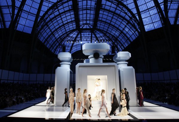 Декорът на Chanel 5, ; Снимка: Reuters