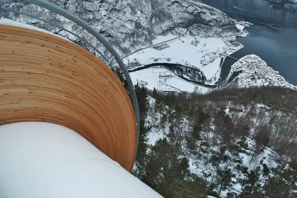 Снимка: knstrct.com