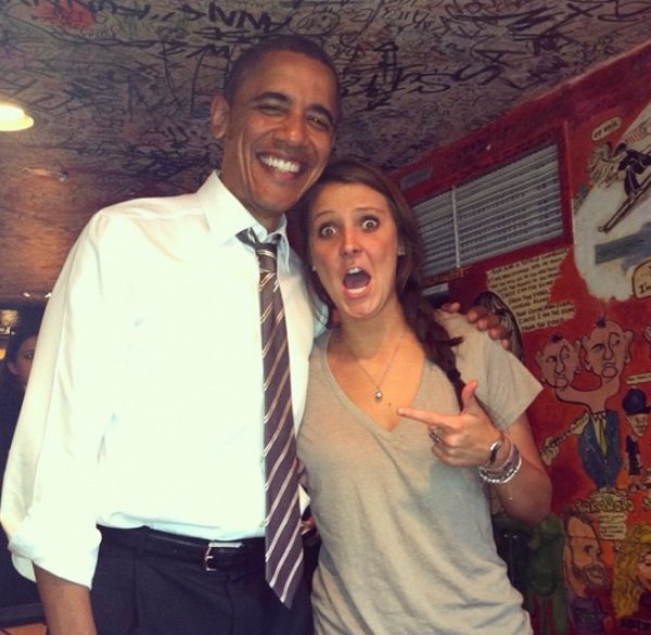 Барак Обама и щастлива среща на бургер и картофки. Снимка: Instagram