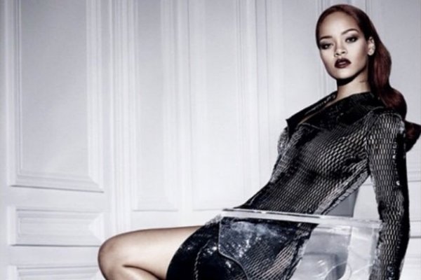 Снимка; Dior