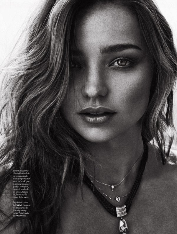 Снимка: сп. ELLE