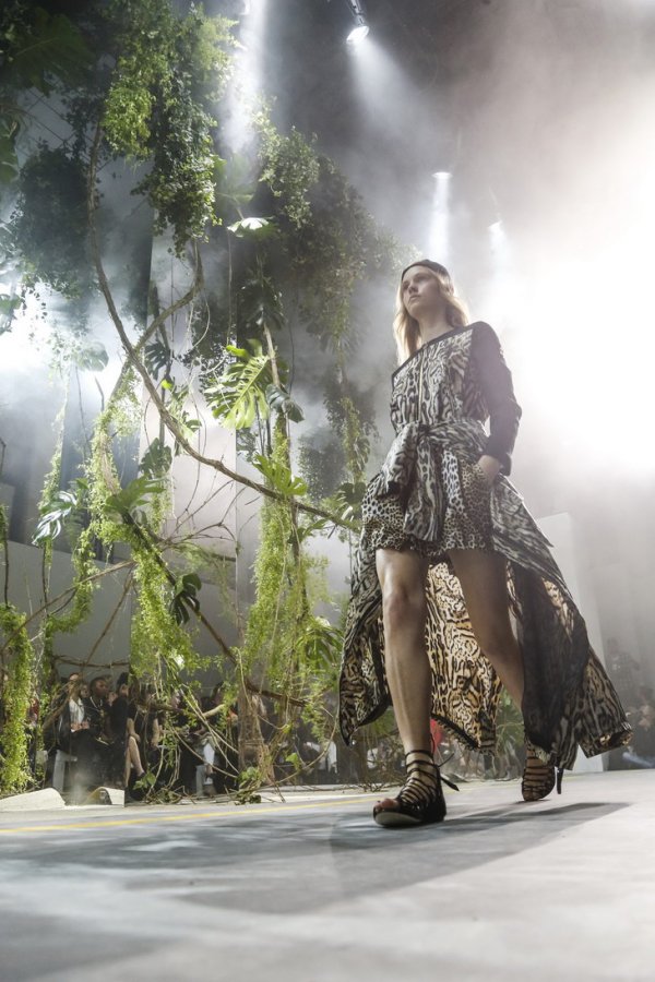 Снимка: moncler.com