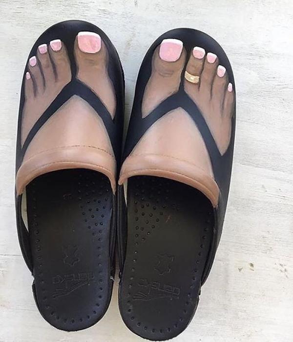 crimesagainstshoemanity