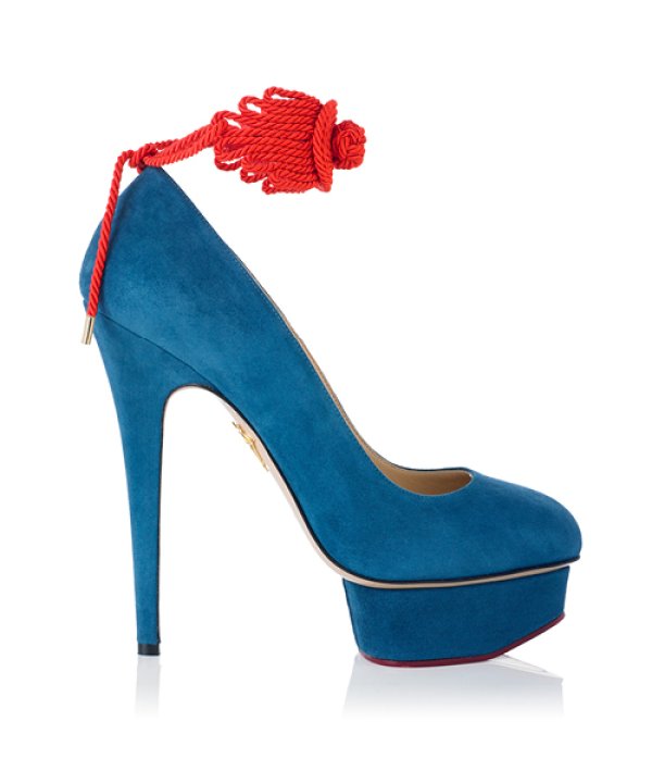 Снимка: Charlotte Olympia