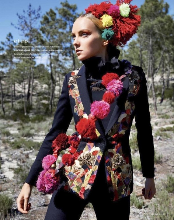 Снимка: сп. L’Officiel
