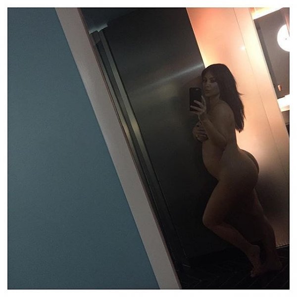 Ким Кардашян; Снимка; Instagram