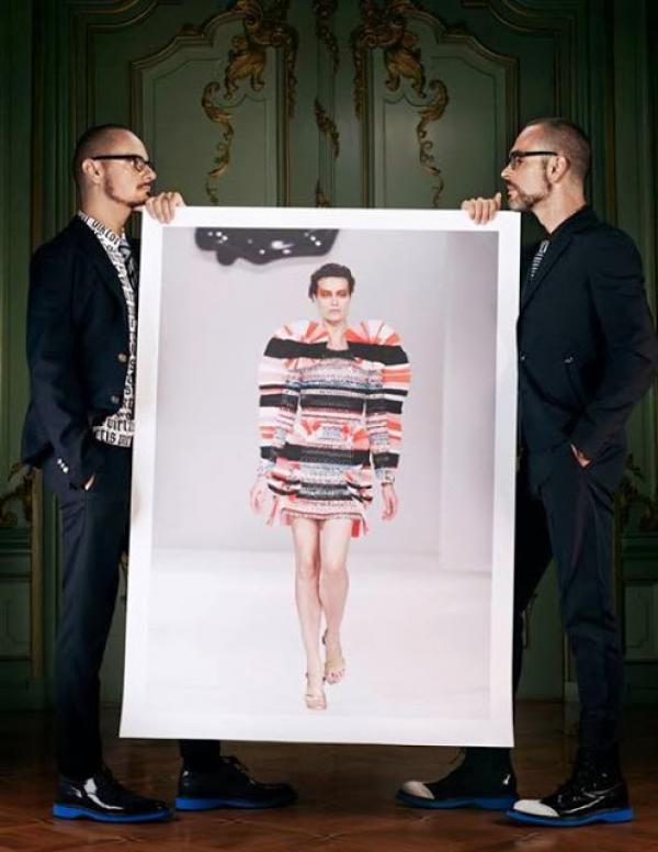 Viktor & Rolf в холандското издание на Vogue Снимка: smartologie.com