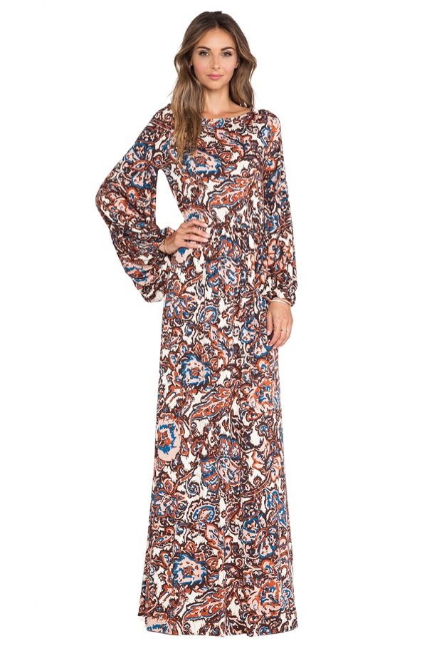 Снимка: REVOLVE Clothing