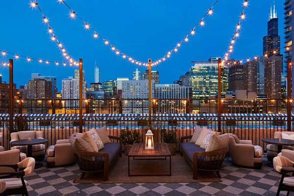 Снимка: architecturaldigest.comХотел "Сохо хаус" в Чикаго