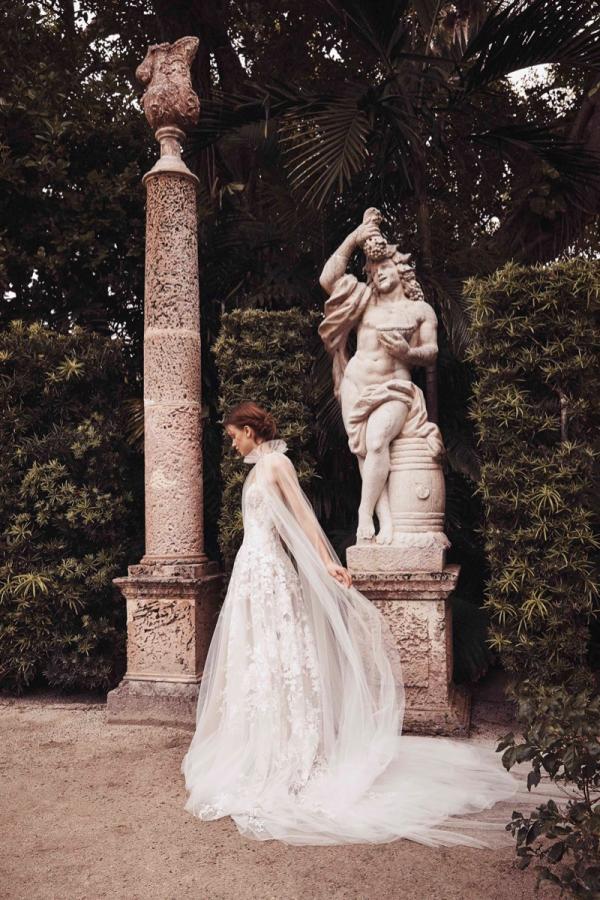 Снимка: Monique Lhuillier