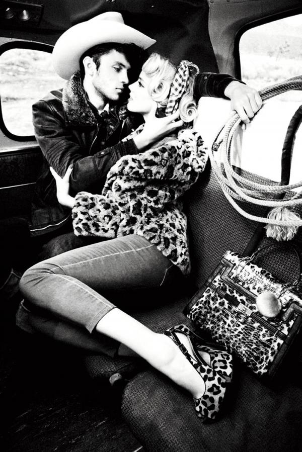 Снимка: Guess
